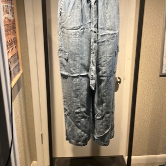 DENIM TENCEL BAGGY CARPENTER PANTS BY KYLA SEO - Picture 10 of 12